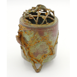 Antique Japanese bronze censer INC29 Sanjisaku view 2