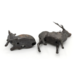 Pair of Japanese metal figurines FIG81 deer view 3