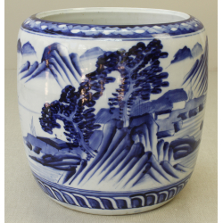 Hibachi antique Japanese vase A010