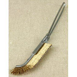 Kaneshin narrow brass brush 230 mm