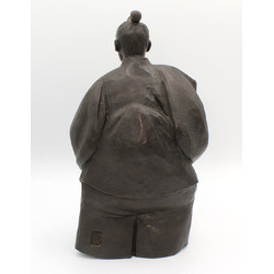 Figura antigua japonesa de bronce macizo FIG01 vista 3