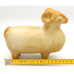 Japanese ceramic Zodiac Ram figure FIG04 view 2