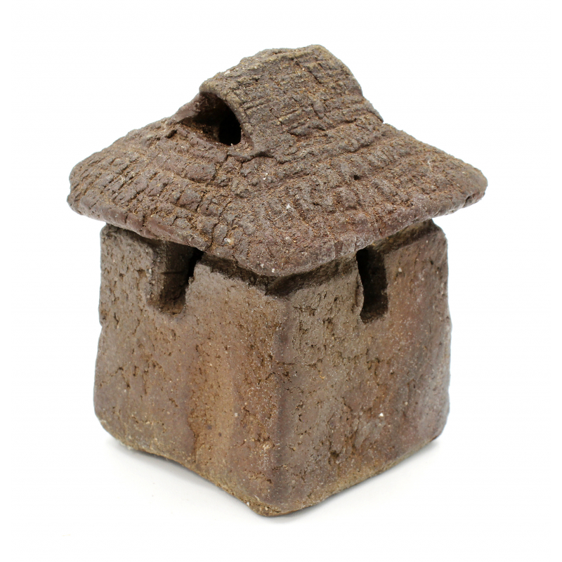 Japanese ceramic hut CA2