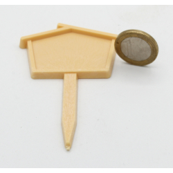 Pack of 6 little house labels view 2