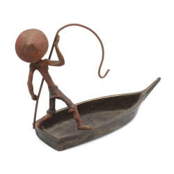 Figura antigua japonesa de bronce FIG54 barca y barquero vista 2