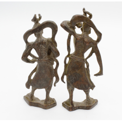 Pareja de figuras japonesas de bronce FIG57 guardianes Nio vista 2