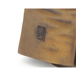 Pair of antique Japanese solid bronze figurines FIG69 view 4 Pair of antique Japanese solid bronze figurines FIG69 view 4