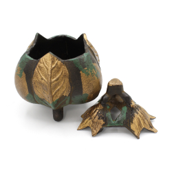 Japanese cast iron censer FIg70 eggplant view 3 Japanese cast iron censer FIg70 eggplant view 3