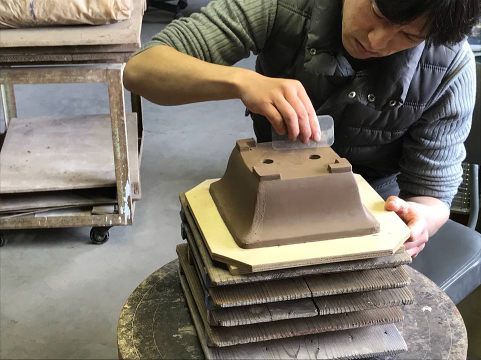 Kakuzan trabajando Laos Garden